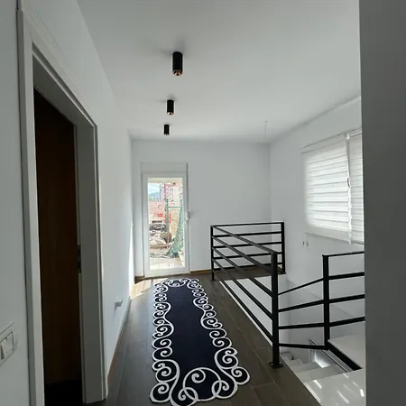Apartment Em Penthouse *